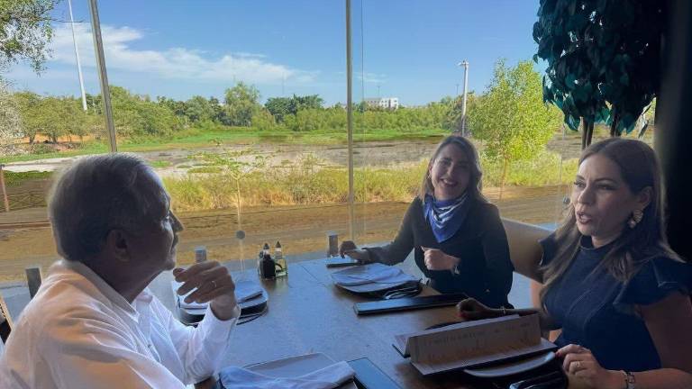 El ex Alcalde de Culiacán Jesús Estrada Ferreiro sostiene pláticas con la dirigencia del PAN en Sinaloa.
