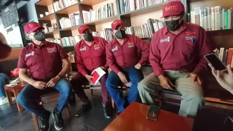 Denuncian falta de ‘piso parejo’ en elecciones internas del SNTE 27