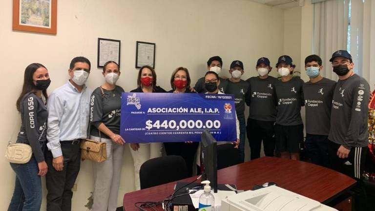 La Asociación ALE IAP recibe apoyo por una cantidad de 440 mil pesos, producto de lo recaudado en el pasado evento deportivo.