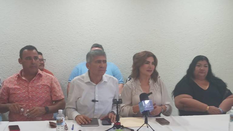Jorge Abel López Sánchez anuncia sus intenciones de volver a contender por la Presidencia Municipal de Mazatlán.