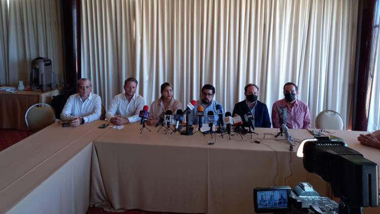 El anuncio lo hizo el coordinador general del CESP, Ricardo Jenny del Rincón, acompañado de otros consejeros como Miguel Calderón Quevedo y Juan Lauro Meléndrez.