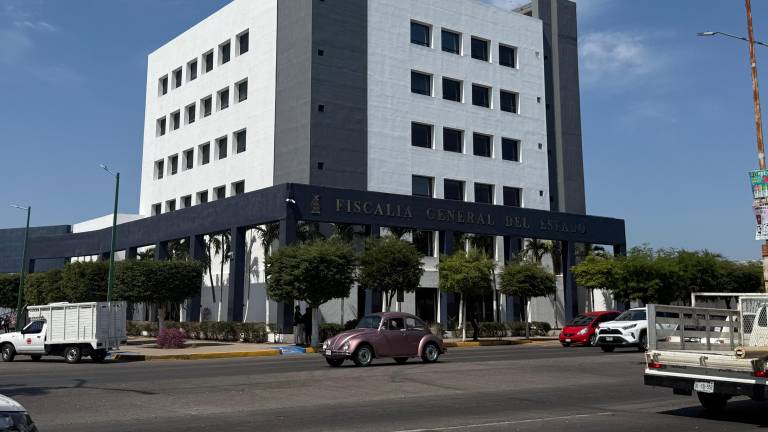 La FGE reporta ocho personas sin vida, el hallazgo de restos óseos, tres privaciones de la libertad el martes.
