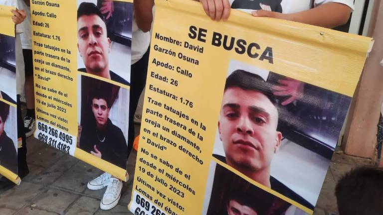 Familiares y amigos de David buscan ayudar para localizarlo.