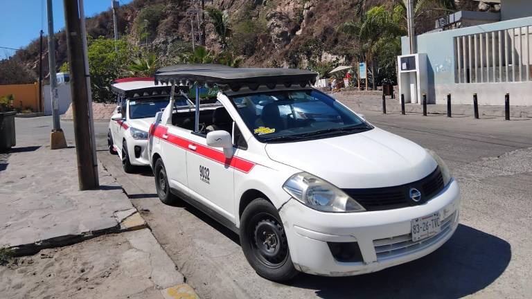 Transportistas aseguran que el servicio sí se ha visto afectado por el miedo que genera la violencia en algunas partes de Sinaloa.