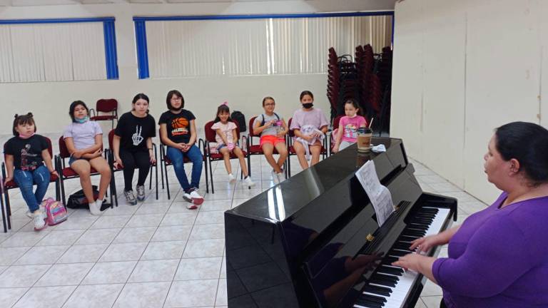 Invitan a formarse a talleres libres de la Escuela Vocacional de Artes en Los Mochis