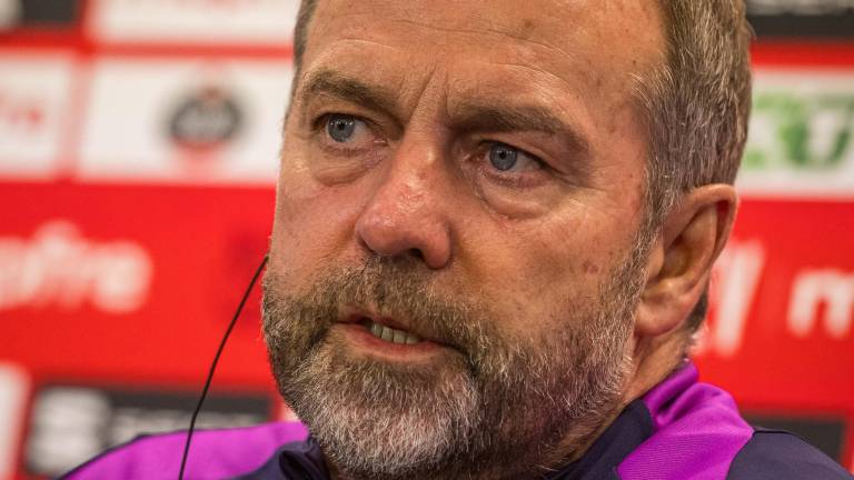 Flick asegura tener una buena relación con Xabi Alonso.