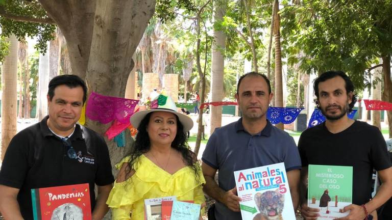 Celebran décimo aniversario de Paralibros en Sinaloa