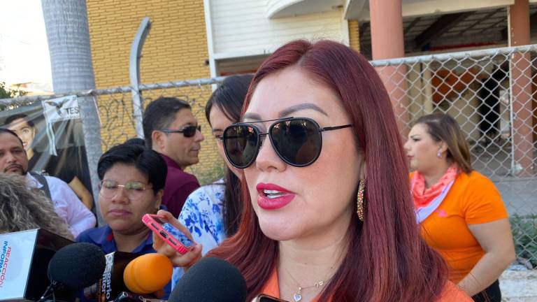 La Secretaria de Pesca en Sinaloa, Flor Emilia Guerra Mena, señala que en la entidad cada vez hay más pescadoras y acuacultoras.