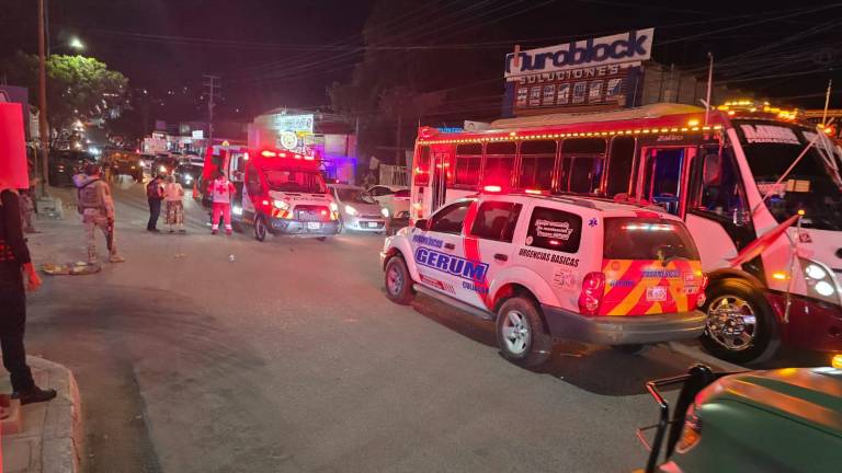 Voluntarios del Grupo Gerum brindan atención prehospitalaria en distintos puntos de Culiacán, como primeros respondientes.