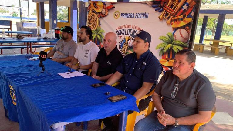 En el Club Deportivo Muralla se presentó oficialmente la primera edición de la Liga de Beisbol Bandas Sinaloenses, un torneo que combina música y deporte.