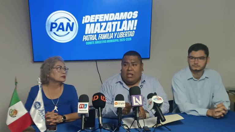 La dirigencia del PAN en Mazatlán anuncia la puesta en marcha del programa “Toca, Toca” este sábado.