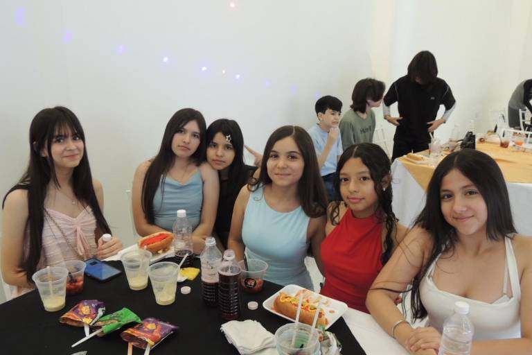 Disfrutan alumnos de Cadi Las Américas de su Día del Estudiante