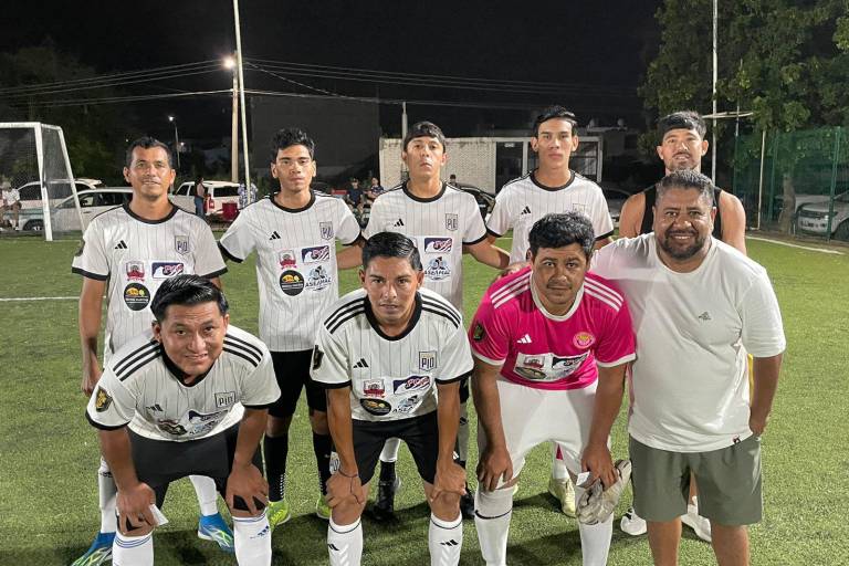 Xomir y Panaderos pelearán por título de Torneo Intercanchas