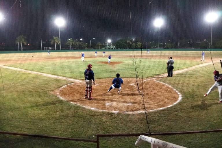 Asume Pollería Catalina liderato de la Liga de Beisbol Nuevos Valores Imdem