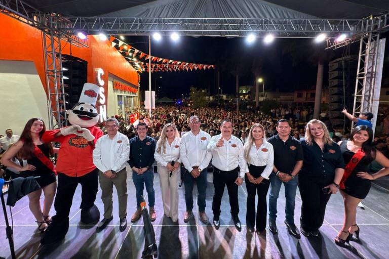 Carnes Selectas Nayarit regala camioneta en su apertura número 24 celebrando 11 años de trayectoria