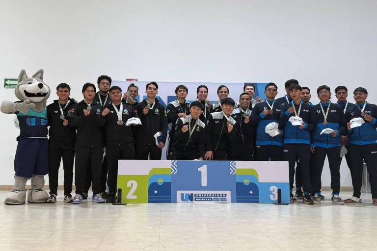 Hermanos Yoshii conquistan cinco medallas de oro en la Universiada
