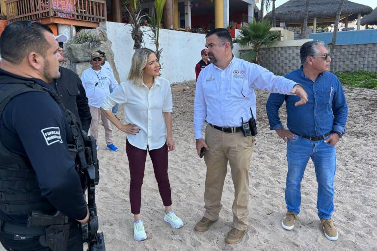 Protección Civil de Mazatlán emite recomendaciones para uso seguro de playas en Semana Santa