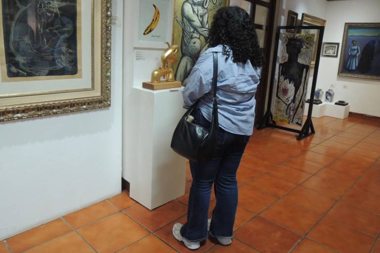Admiran grandes piezas de arte en la exposición ‘Picasso y Frida: Arte sin tiempo’