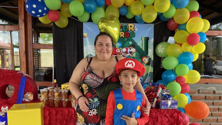 Gerardo Alan se convierte en ‘Mario Bros’ en su cumpleaños