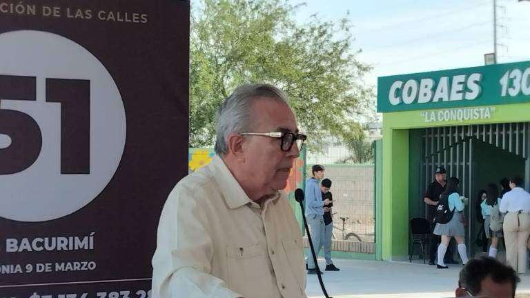 El Gobernador Rubén Rocha Moya habla de asesinatos de agentes de seguridad.