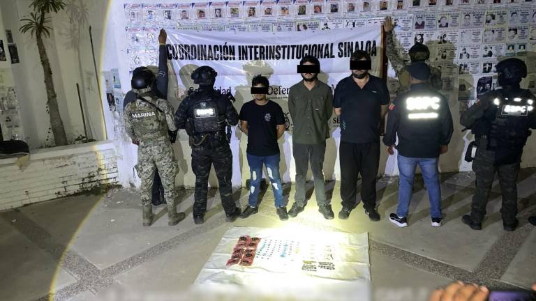 Tres hombres fueron detenidos en el malecón de Mazatlán.