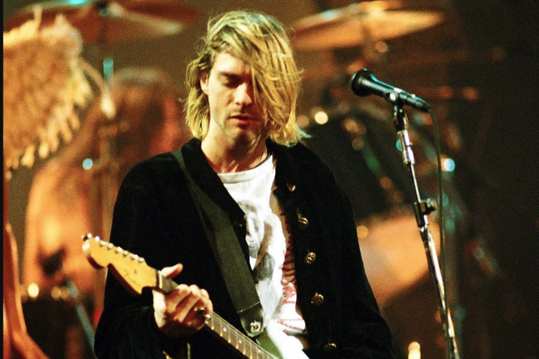 Subastarán cabello de Kurt Cobain, ex vocalista de Nirvana