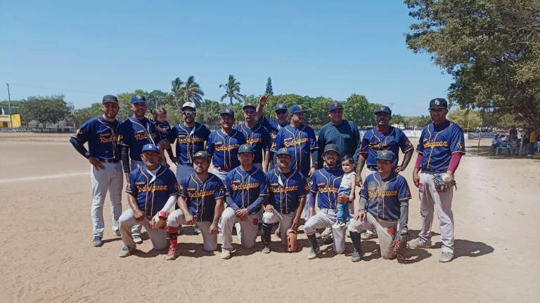 Familia Rodríguez hace sonar fuerte los bates.