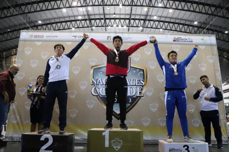 Roberto Cruz aporta el séptimo oro para Sinaloa en pesas