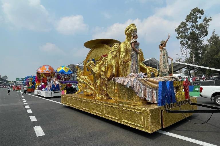 Alegra el Carnaval de Mazatlán al Gran Premio de México con su música y colorido