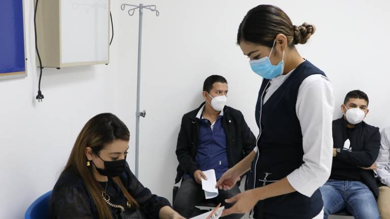 Sinaloa tiene una tendencia estabilizadora a un año del inicio de la pandemia de Covid-19, afirma Encinas Torres