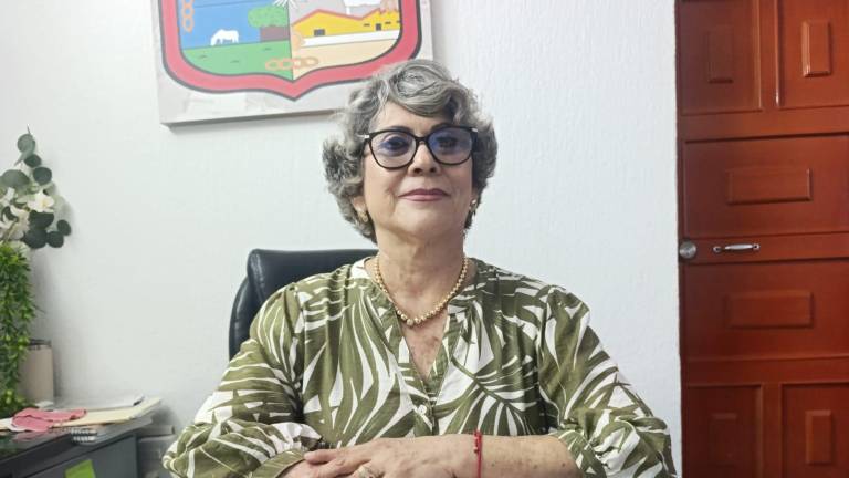 La Secretaria del Ayuntamiento de Escuinapa, Araceli Ibarra Rojas, anunció la celebración del Cabildo Abierto.