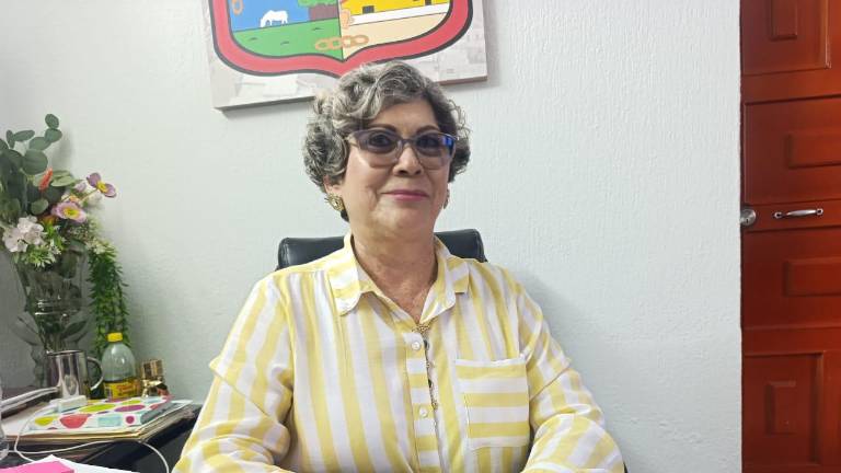 Araceli Ibarra Rojas, Secretaria del Ayuntamiento de Escuinapa, confirma que la Gobernadora Graciela Domínguez Nava estará el viernes en el Municipio.