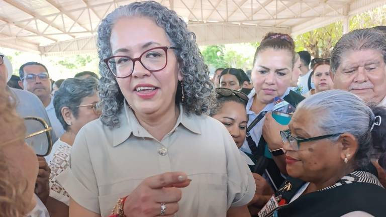 Graciela Domínguez encabeza la Jornada por la Paz en Isla del Bosque y recibe peticiones del IMSS Bienestar.