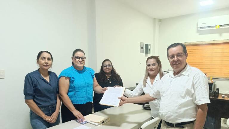 Miguel Ángel Peraza Zataráin encabeza la planilla blanca la cual se registró este martes.