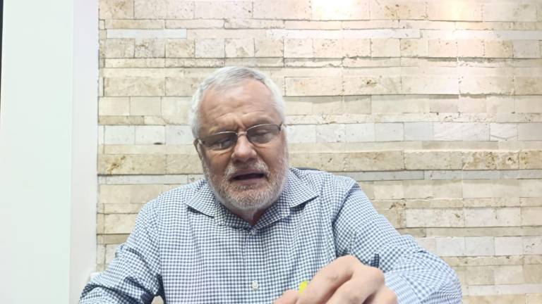 Víctor Díaz se reintegró a sus labores en el Palacio Municipal tras permanecer ocho días fuera de la función pública debido a un cuadro de afección respiratoria atribuido a Covid.