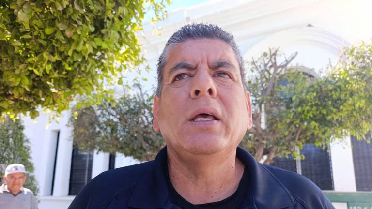 Tránsito Municipal de Escuinapa anuncia el reinicio del operativo para retirar de la vía pública vehículos chatarra.