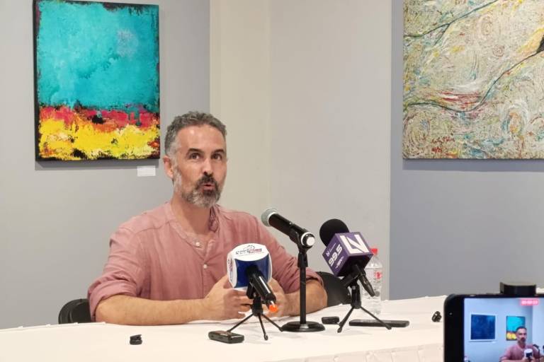 Fernando de Retes fusionará la astrofísica y el teatro