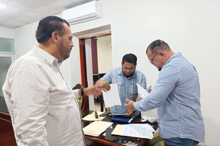 Ayuntamiento de Escuinapa abona parte de adeudo al sindicato