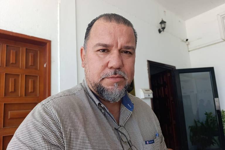 Trabajadores de Escuinapa preparan demandas individuales en reclamo de sus prestaciones