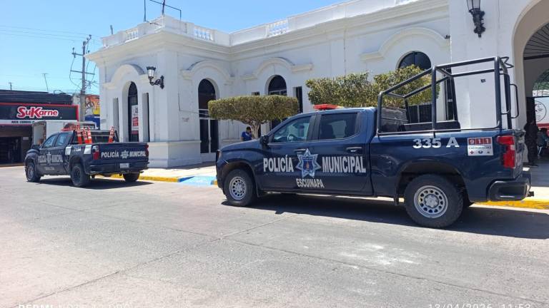 Elementos de la Policía Municipal y de Tránsito mantienen el paro de labores desde hace seis días.