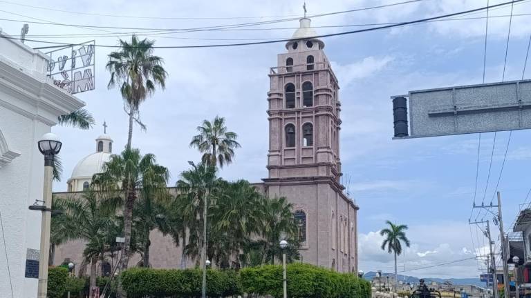 La realización de los festejos dependerá de las condiciones de seguridad existentes en cada municipio, dice la Gobernadora.