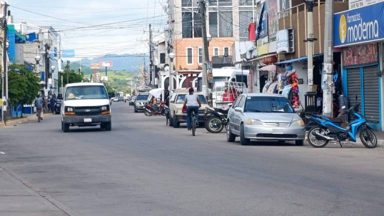 La zona del Centro, tiene 15 días sin agua potable.