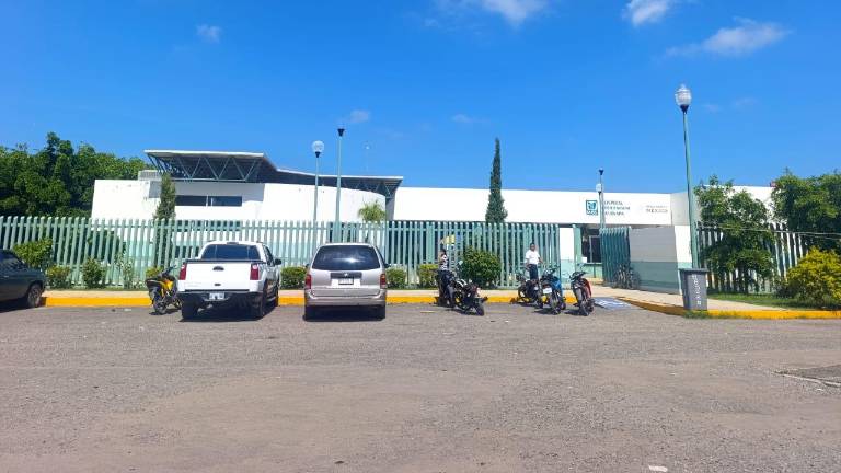 En el Hospital IMSS Bienestar de Escuinapa esperan que pronto funcione una unidad de hemodiálisis.