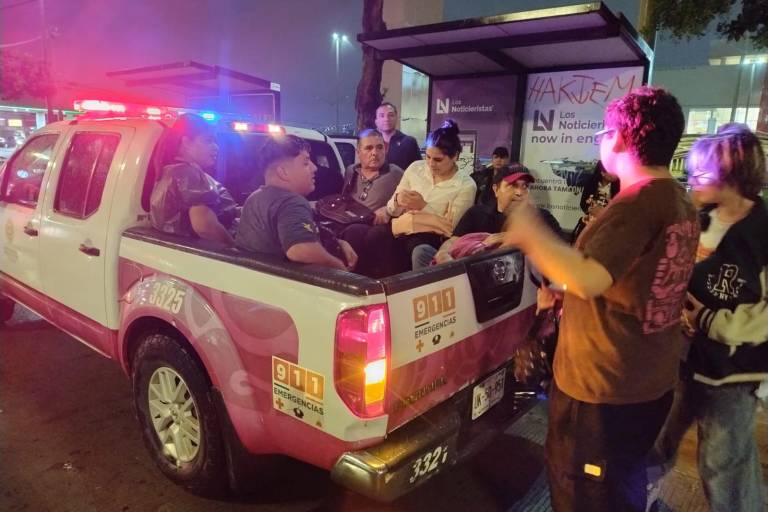 Gobierno de Mazatlán atiende 45 reportes derivados de las lluvias registradas el jueves