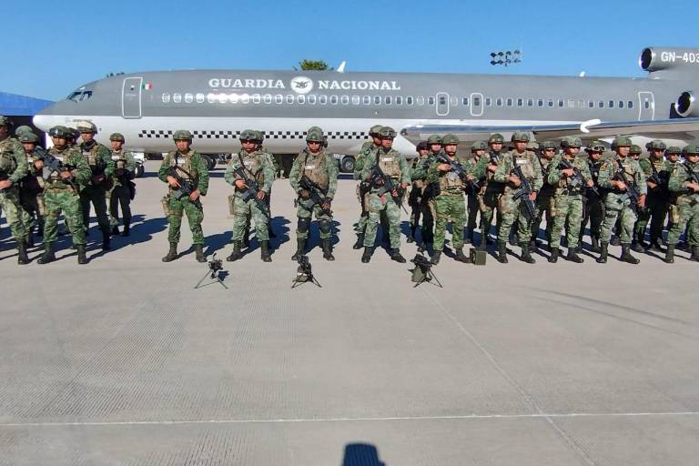 Arriban a Sinaloa 200 refuerzos de élite de las Fuerzas Especiales