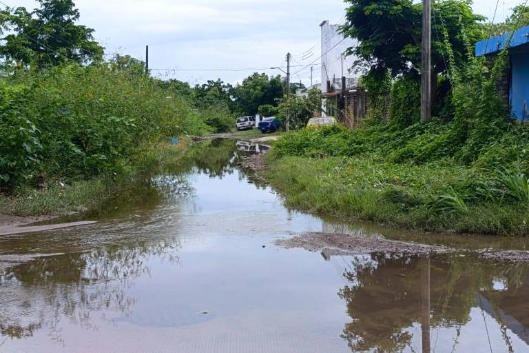 Piden colonos en Escuinapa atención a zona inundable por lluvias