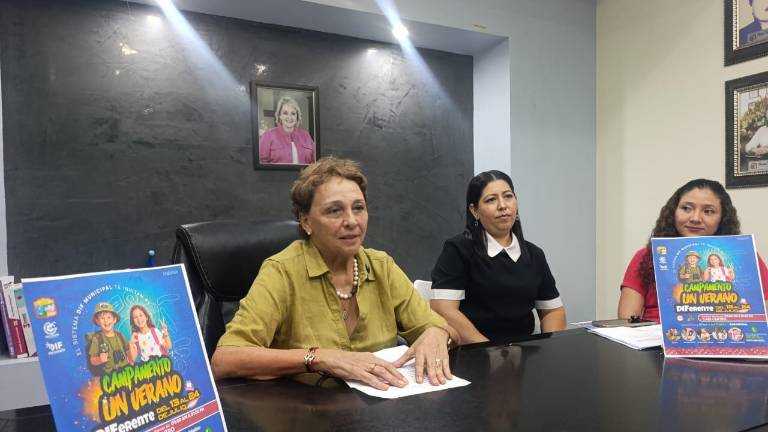 Anuncio del DIF Escuinapa del campamento de verano “Un verano DIFerente”.