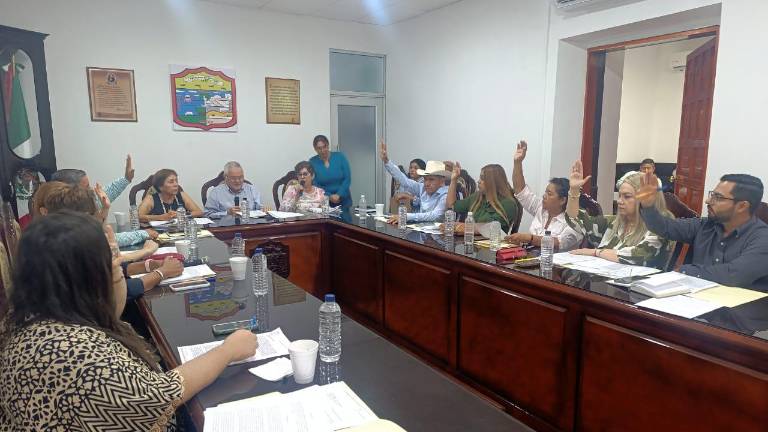 Integrantes del Cabildo de Escuinapa aprobaron en sesión la construcción del conjunto habitacional “Las Palomas”.