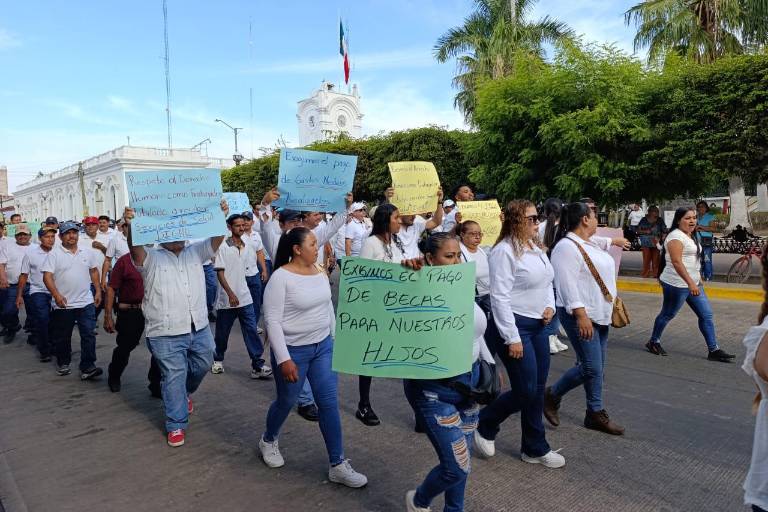 Trabajadores sindicalizados de Escuinapa reclaman a autoridades cumpla con derechos