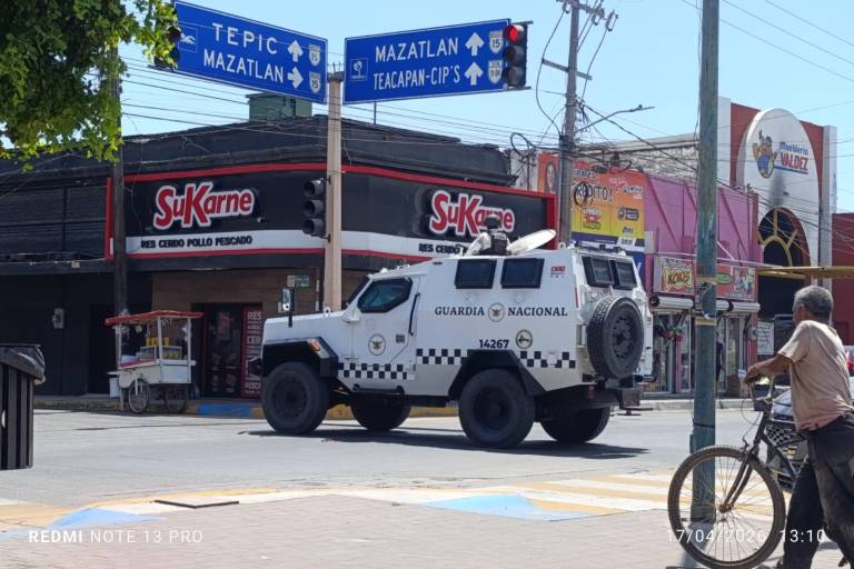Fuerzas Federales mantienen un operativo en el Centro de Escuinapa.